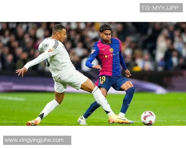 西甲经典对决回顾马拉加主场迎战皇马的精彩瞬间与战术分析 西甲经典对决回顾马拉加主场迎战皇马的精彩瞬间与战术分析